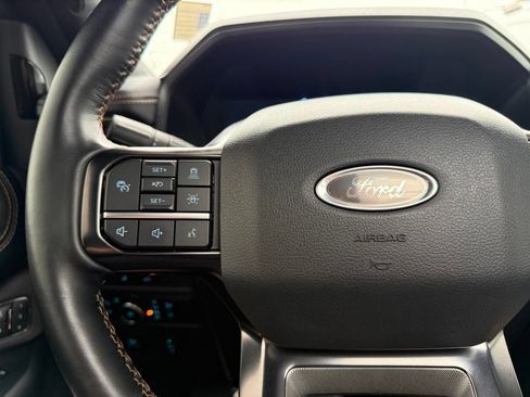 Used 2023 Ford Expedition Platinum AWD/4WD image 28