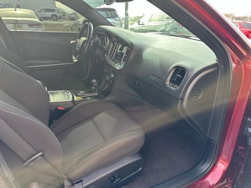 Used 2017 Dodge Charger R/T Scat Pack w/ Beats Audio Group image 4