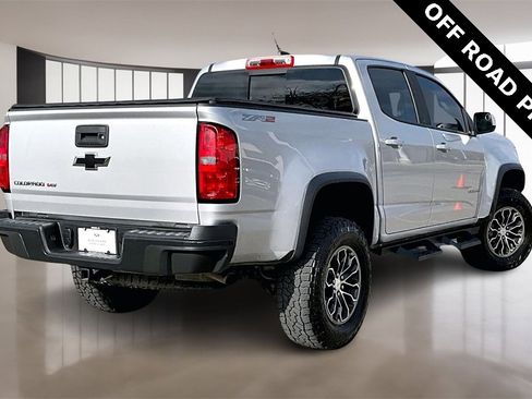Used 2018 Chevrolet Colorado ZR2 image 2