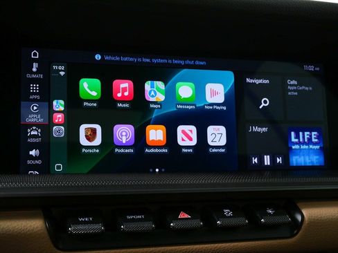 Certified 2021 Porsche 911 Carrera 4 image 17