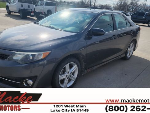 Used 2013 Toyota Camry SE w/ Leather Pkg image 1