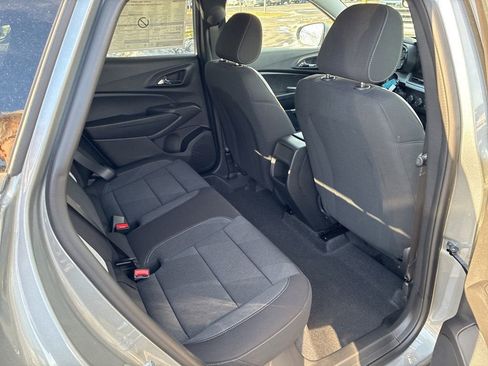 New 2026 Chevrolet Trax LS w/ LS Convenience Package image 28