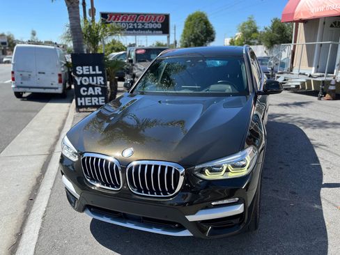 Used 2019 BMW X3 xDrive30i AWD/4WD image 2