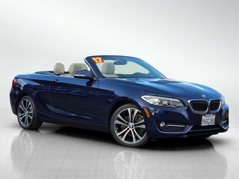Used 2017 BMW 230i Convertible image 2