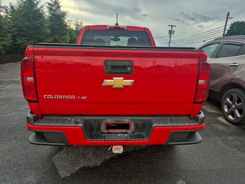 Used 2018 Chevrolet Colorado W/T w/ Custom Special Edition AWD/4WD image 6