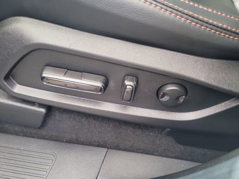 Used 2025 Honda Pilot TrailSport image 20