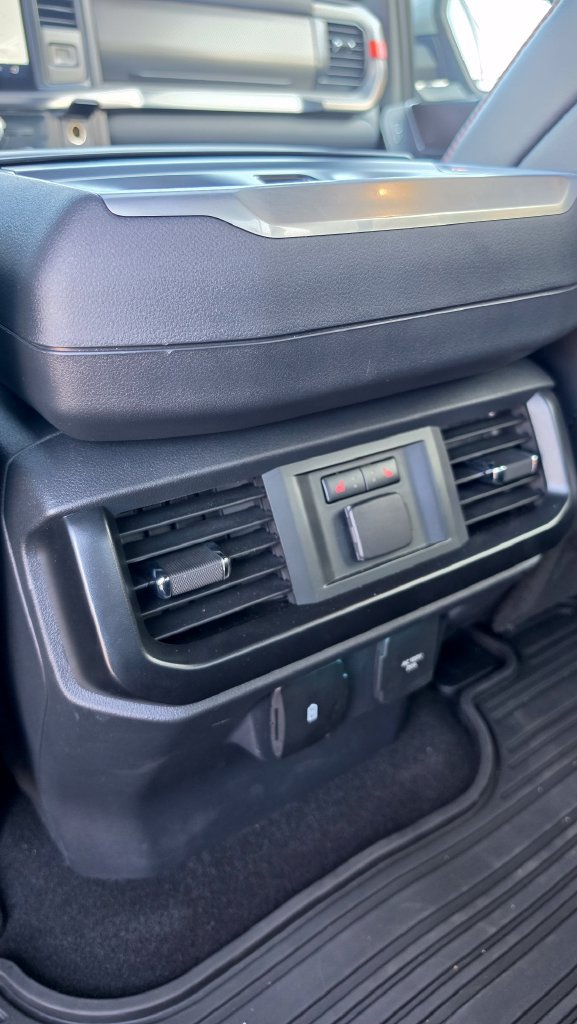 Used 2025 Ford F150 Raptor AWD/4WD image 11