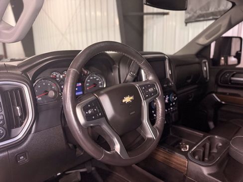 Used 2021 Chevrolet Silverado 2500 LT w/ All Star Edition AWD/4WD image 38