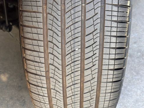 Certified 2025 Hyundai Santa Fe Calligraphy image 3