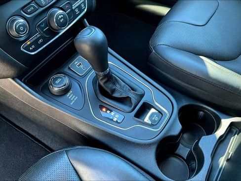 Used 2020 Jeep Cherokee Latitude Lux w/ Quick Order Package 2YH Lux image 14