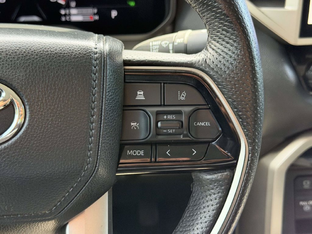 Used 2024 Toyota Tundra Limited AWD/4WD image 10