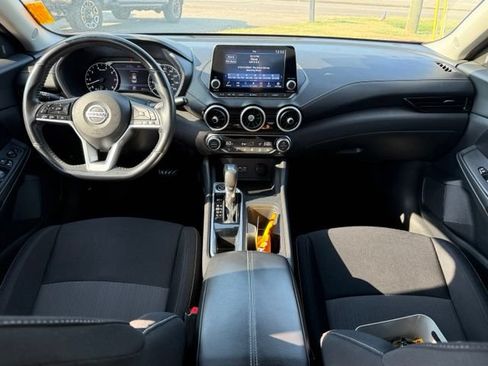 Used 2021 Nissan Sentra SV FWD image 14