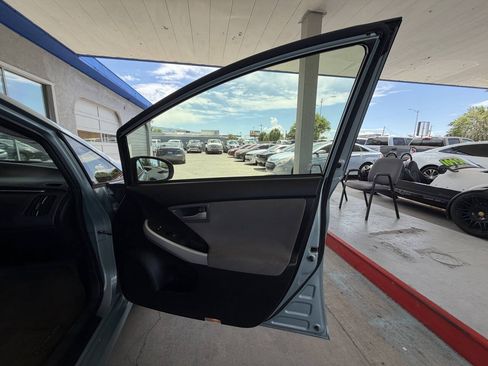 Used 2013 Toyota Prius Three w/ Solar Roof Pkg FWD image 12