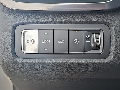 New 2026 GMC Acadia AT4 w/ Super Cruise Package image 19