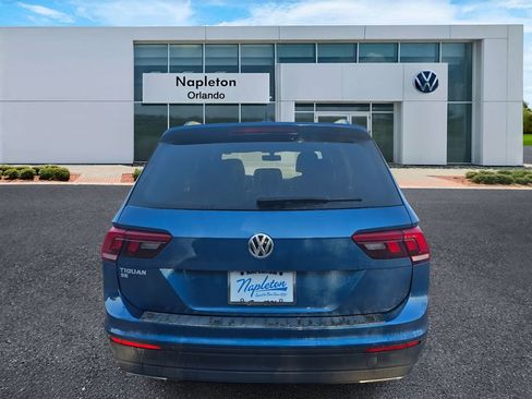 Used 2019 Volkswagen Tiguan SE w/ Panoramic Sunroof Package image 5