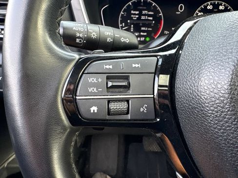 Used 2025 Honda Pilot Touring image 21