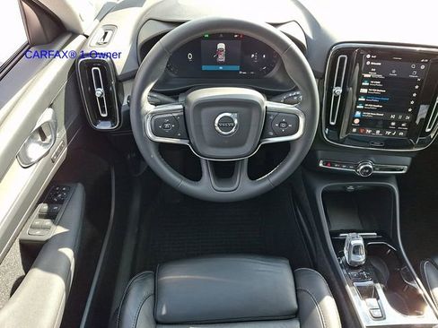 Certified 2023 Volvo XC40 B5 Plus w/ Driver Assist Package AWD/4WD image 14