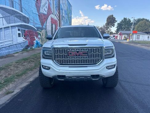 Used 2017 GMC Sierra 1500 Denali AWD/4WD image 8
