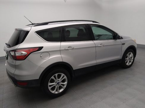 Used 2018 Ford Escape SE AWD/4WD image 10