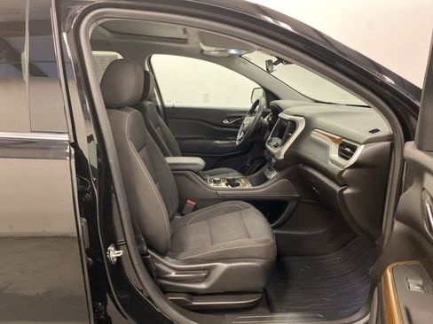 Used 2023 GMC Acadia SLE w/ Driver Convenience Package image 25