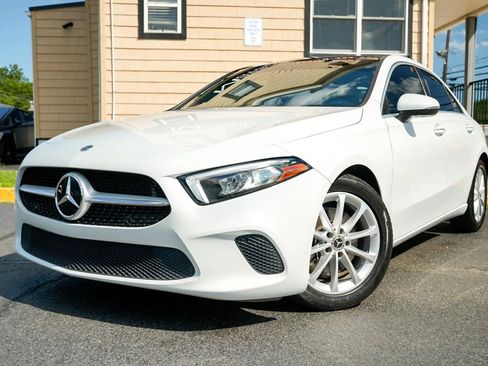 Used 2020 Mercedes-Benz A 220 image 9