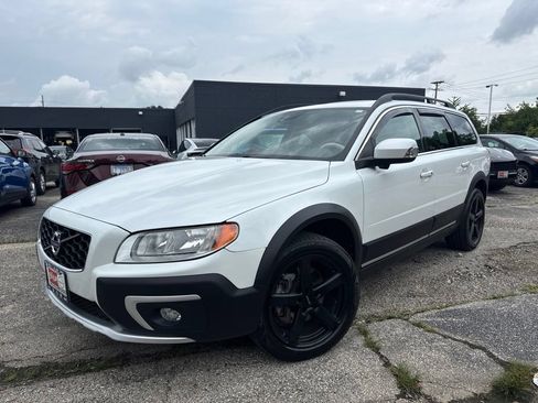 Used 2015 Volvo XC70 3.2 Premier Plus AWD/4WD image 1