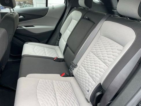 Used 2021 Chevrolet Equinox LS image 7