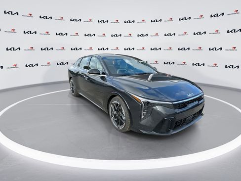 New 2026 Kia K4 GT-Line image 2