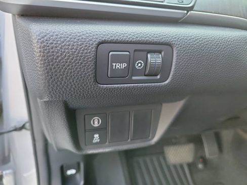 Used 2018 Honda Accord EX-L image 23