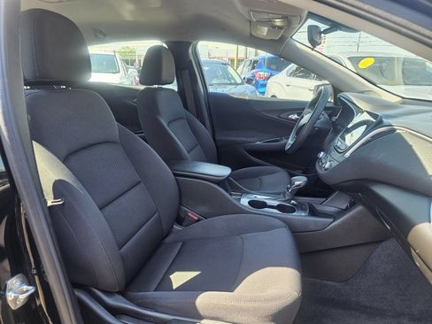 Used 2022 Chevrolet Malibu LS FWD image 19