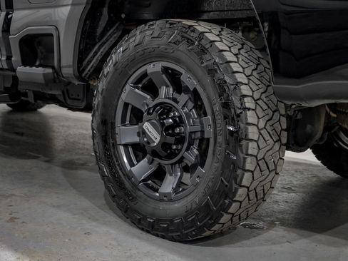 Used 2023 Ford F250 Lariat w/ Sport Appearance Package image 65