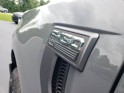 Used 2021 Ford F150 XLT w/ Equipment Group 302A High AWD/4WD image 10