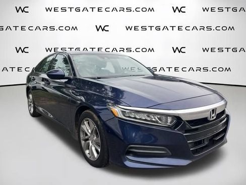 Used 2018 Honda Accord LX image 4