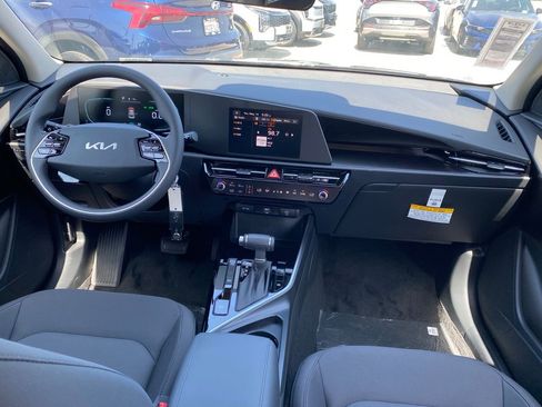 New 2026 Kia Niro LX FWD image 23