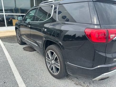 Used 2017 GMC Acadia Denali AWD/4WD image 5