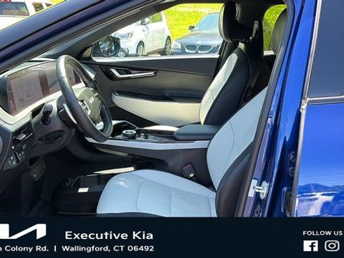 Certified 2023 Kia EV6 GT-Line w/ GT-Line White Seat Package AWD/4WD image 10