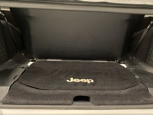 Used 2017 Jeep Wrangler Sport AWD/4WD image 20