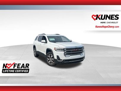 Used 2023 GMC Acadia SLT