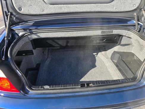 Used 2006 BMW M3 Base 2dr Convertible image 28