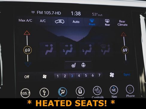 Used 2019 Chrysler Pacifica Touring-L w/ Advanced Safetytec Group image 6