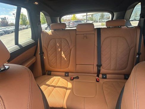 Used 2026 BMW X5 M60i AWD/4WD image 3