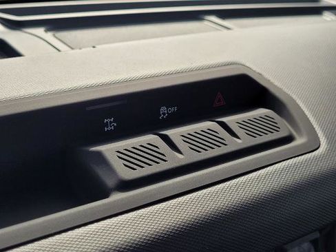 New 2025 Ford Bronco Big Bend AWD/4WD image 19