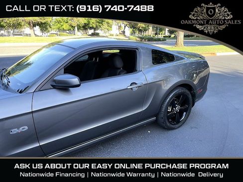 Used 2014 Ford Mustang GT RWD image 4