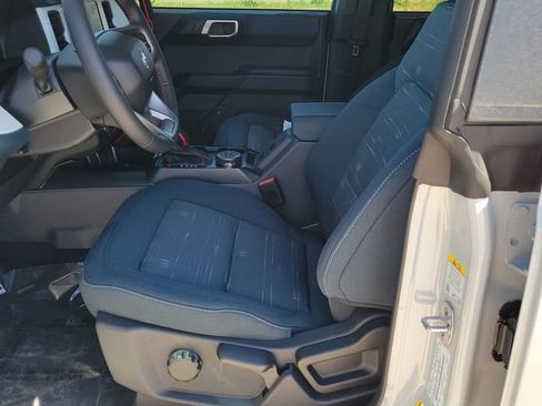 New 2026 Ford Bronco Heritage Edition image 6