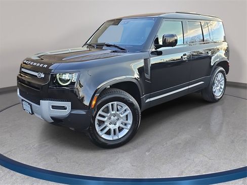 Used 2025 Land Rover Defender 110 S image 1