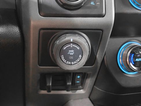 Used 2020 Ford F150 Raptor w/ Equipment Group 802A Luxury image 37