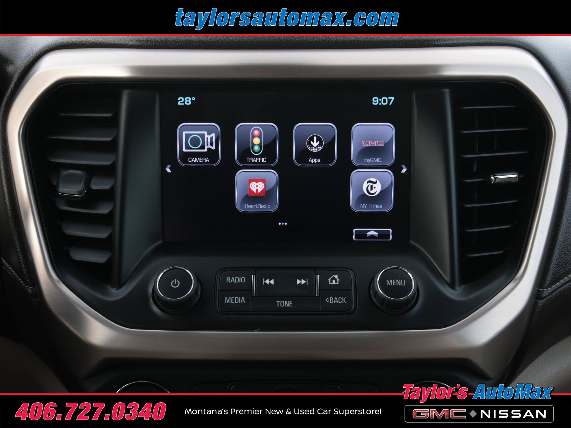 Used 2018 GMC Acadia Denali w/ Technology Package AWD/4WD image 12