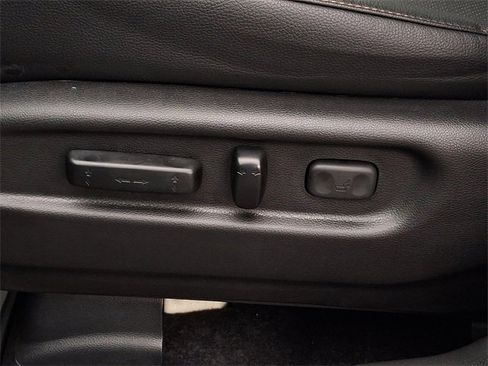 Certified 2025 Honda Ridgeline TrailSport+ image 31