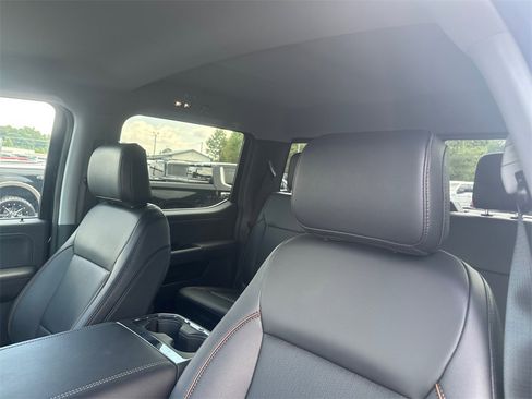 New 2026 Ford F250 Lariat w/ Lariat Premium Package image 18