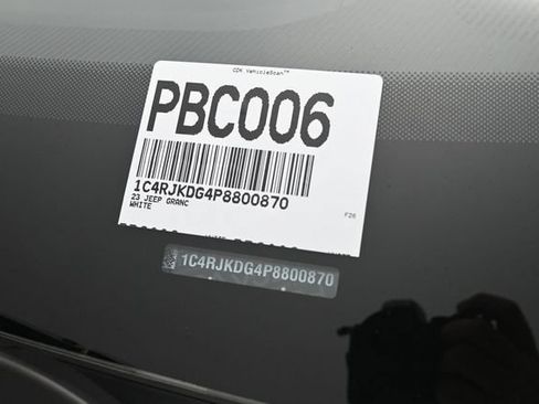 Used 2023 Jeep Grand Cherokee L Overland AWD/4WD image 51